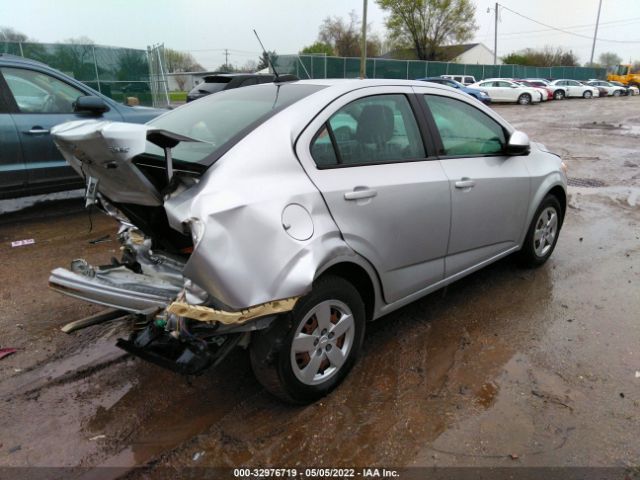 Photo 3 VIN: 1G1JB5SH6F4169481 - CHEVROLET SONIC 