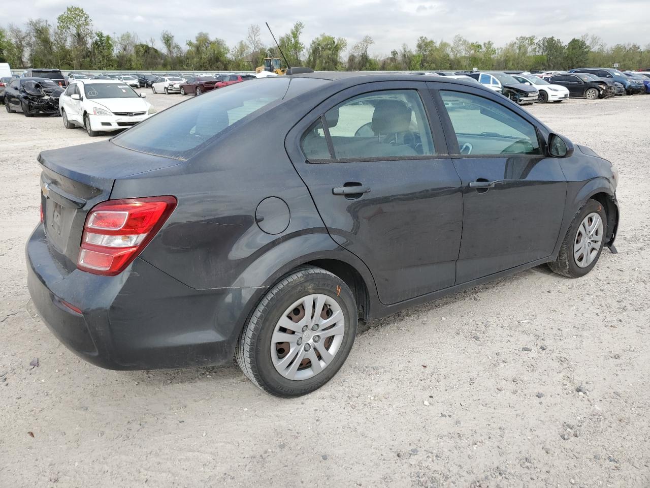 Photo 2 VIN: 1G1JB5SH6H4162341 - CHEVROLET SONIC 