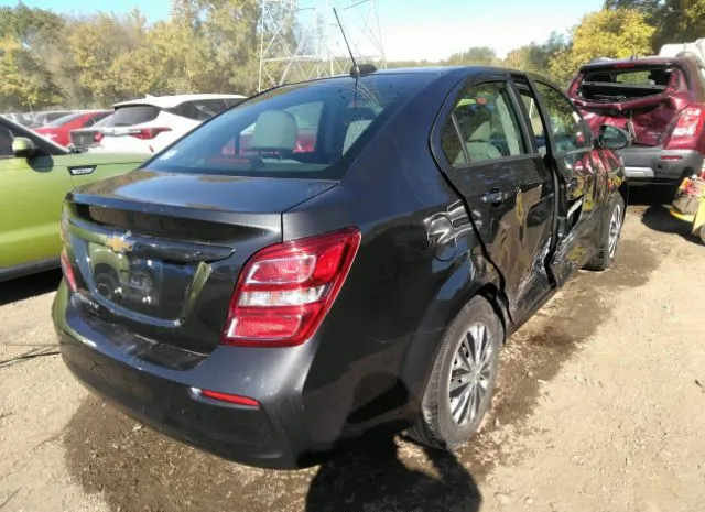 Photo 3 VIN: 1G1JB5SH6J4132763 - CHEVROLET SONIC 