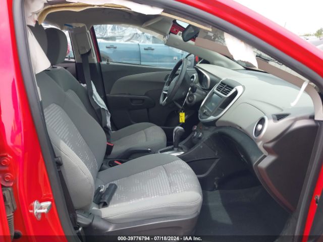 Photo 4 VIN: 1G1JB5SH8H4118731 - CHEVROLET SONIC 