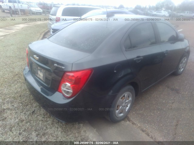 Photo 3 VIN: 1G1JB5SH9G4131809 - CHEVROLET SONIC 