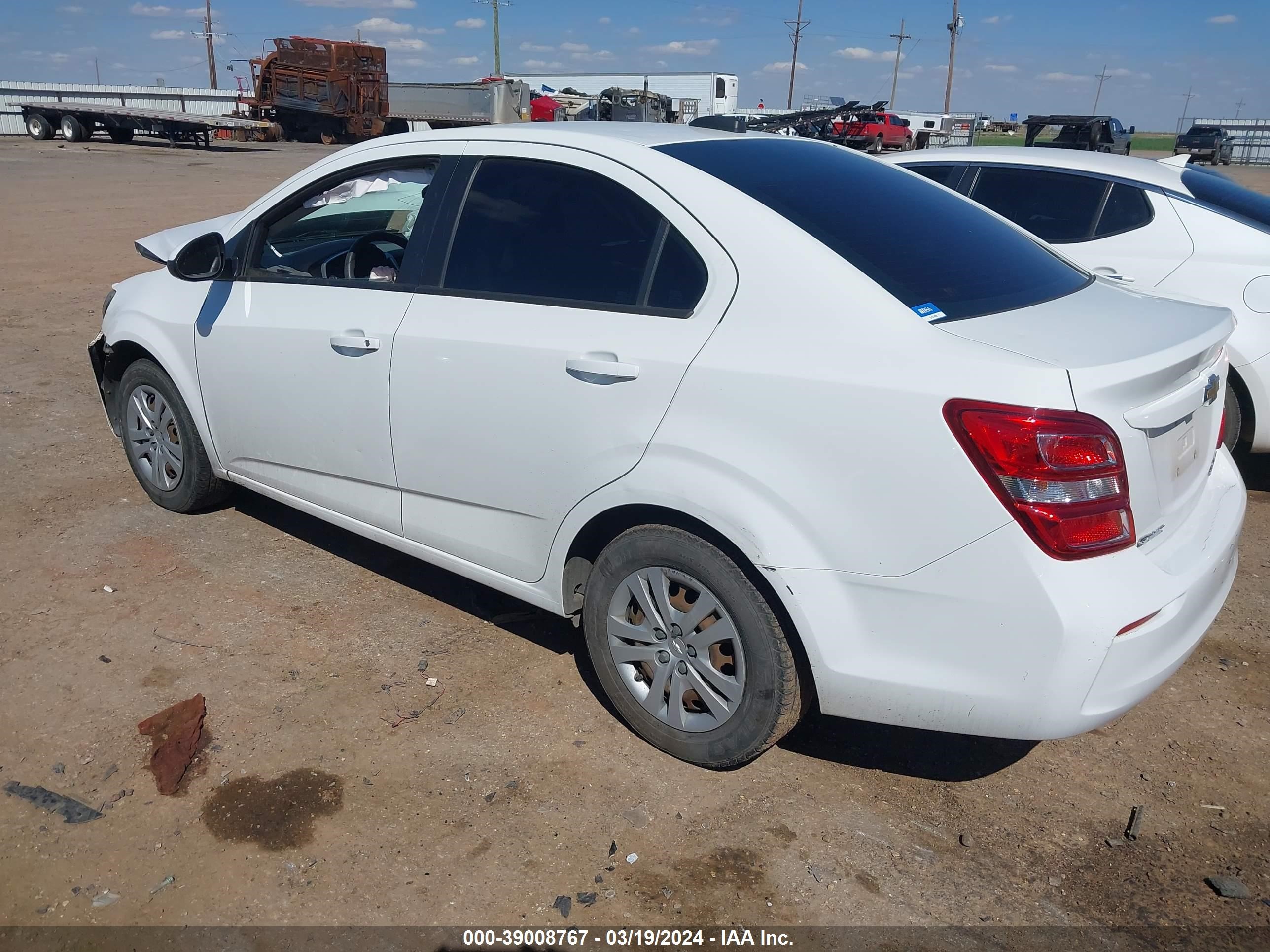 Photo 2 VIN: 1G1JB5SH9H4162737 - CHEVROLET SONIC 