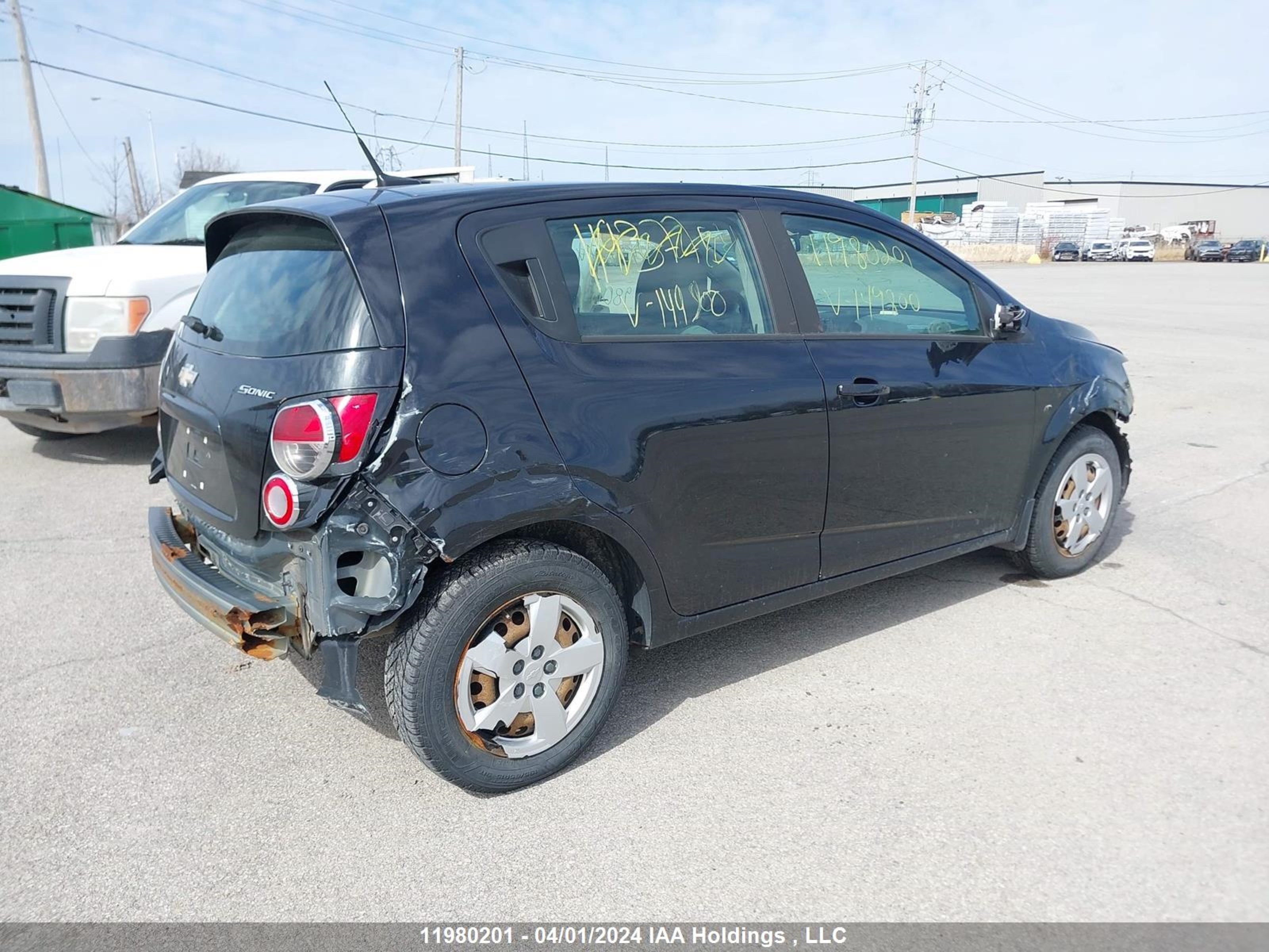 Photo 3 VIN: 1G1JB6EH6E4149800 - CHEVROLET SONIC 