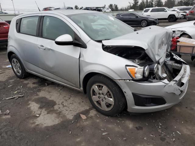 Photo 3 VIN: 1G1JB6SH3E4153615 - CHEVROLET SONIC 