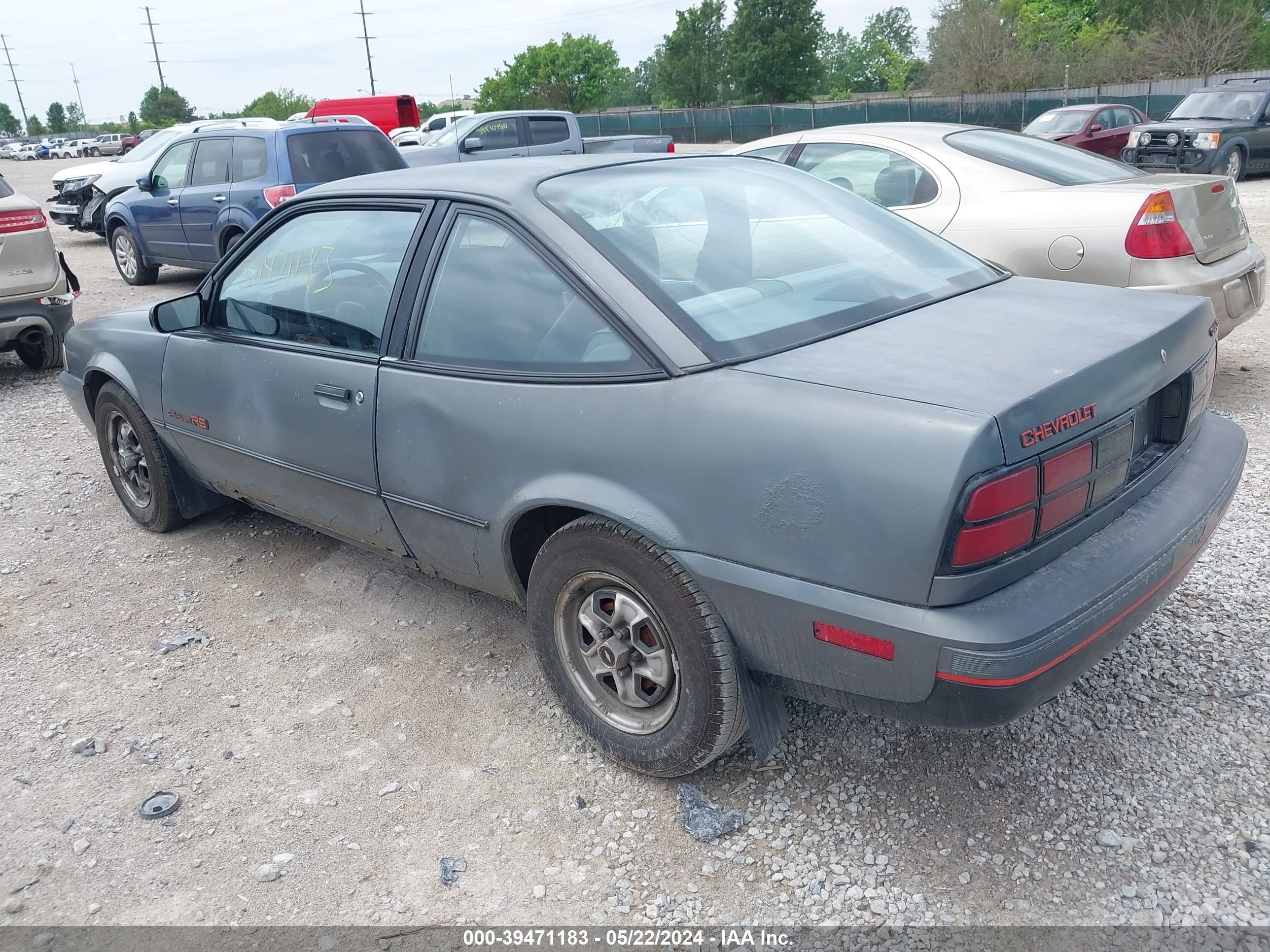 Photo 2 VIN: 1G1JC1117KJ223084 - CHEVROLET CAVALIER 