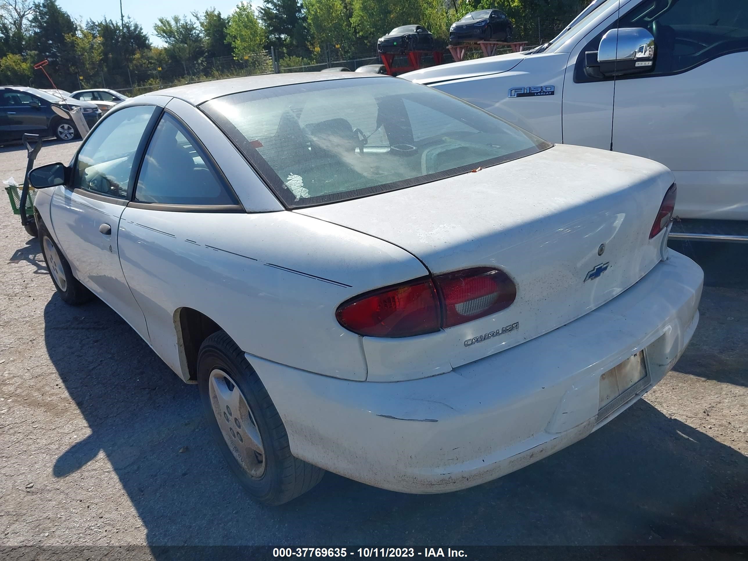 Photo 2 VIN: 1G1JC124517292585 - CHEVROLET CAVALIER 