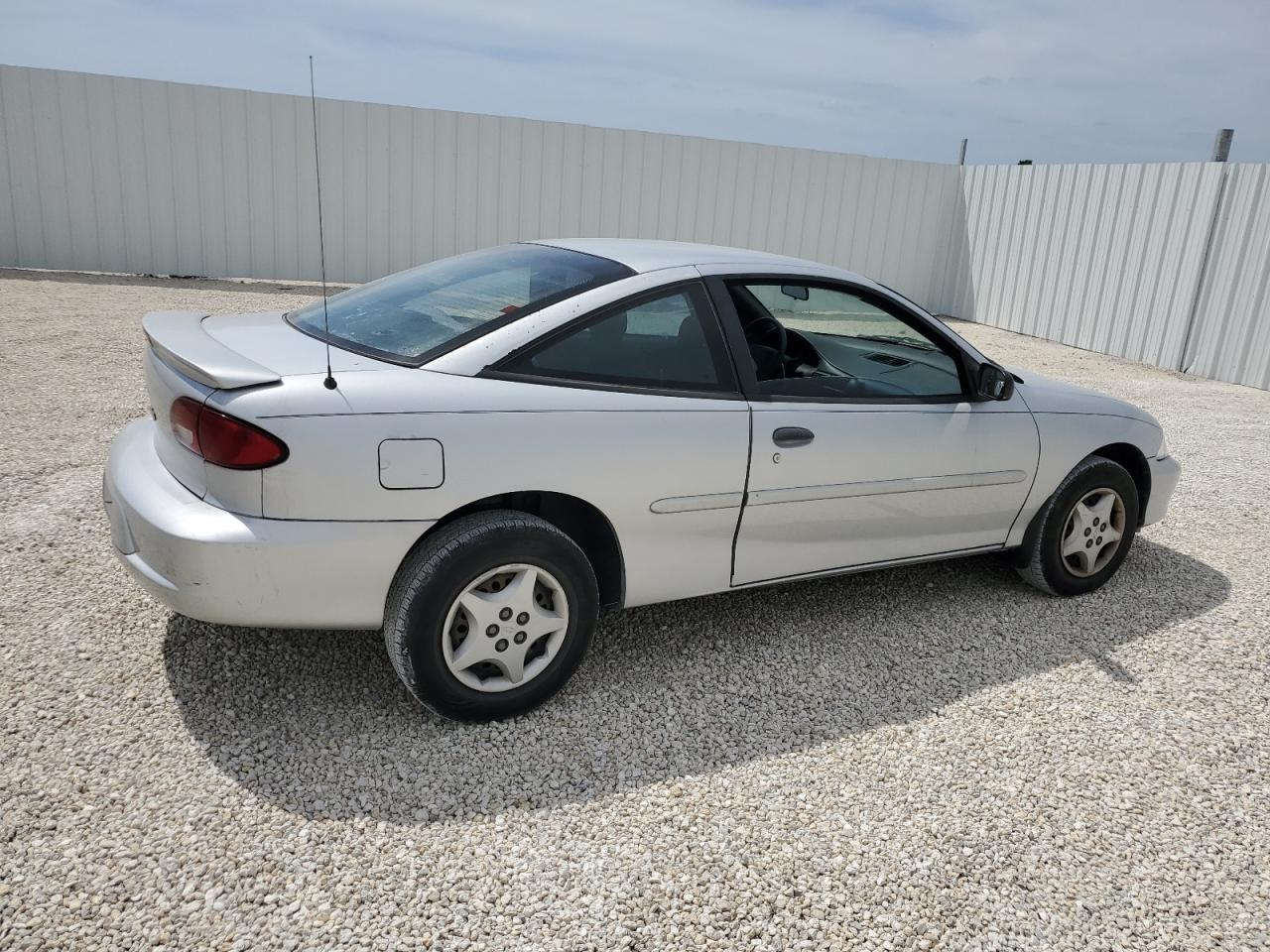 Photo 2 VIN: 1G1JC124527242495 - CHEVROLET CAVALIER 