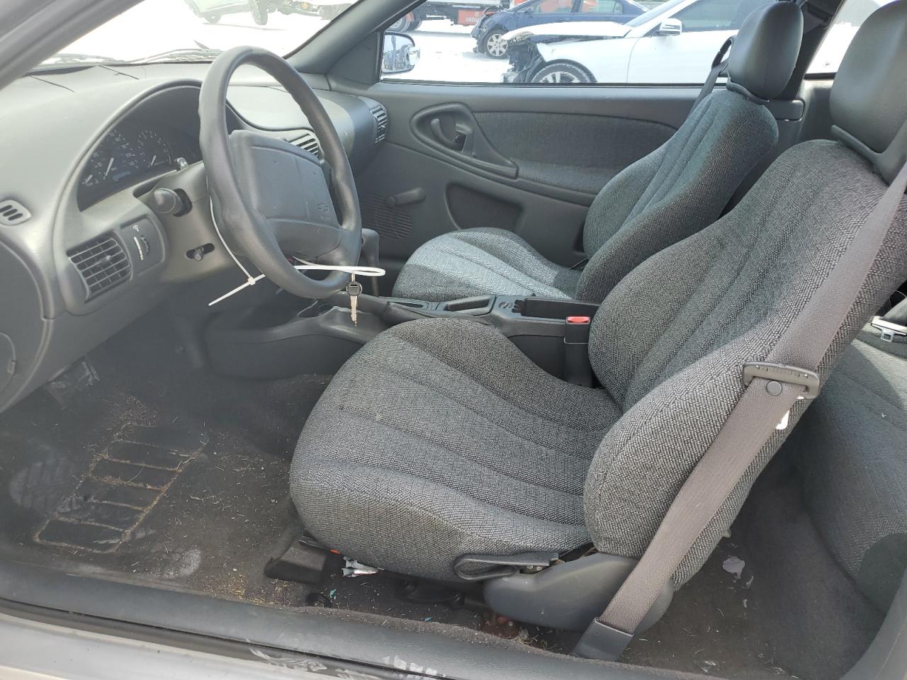 Photo 6 VIN: 1G1JC124527242495 - CHEVROLET CAVALIER 