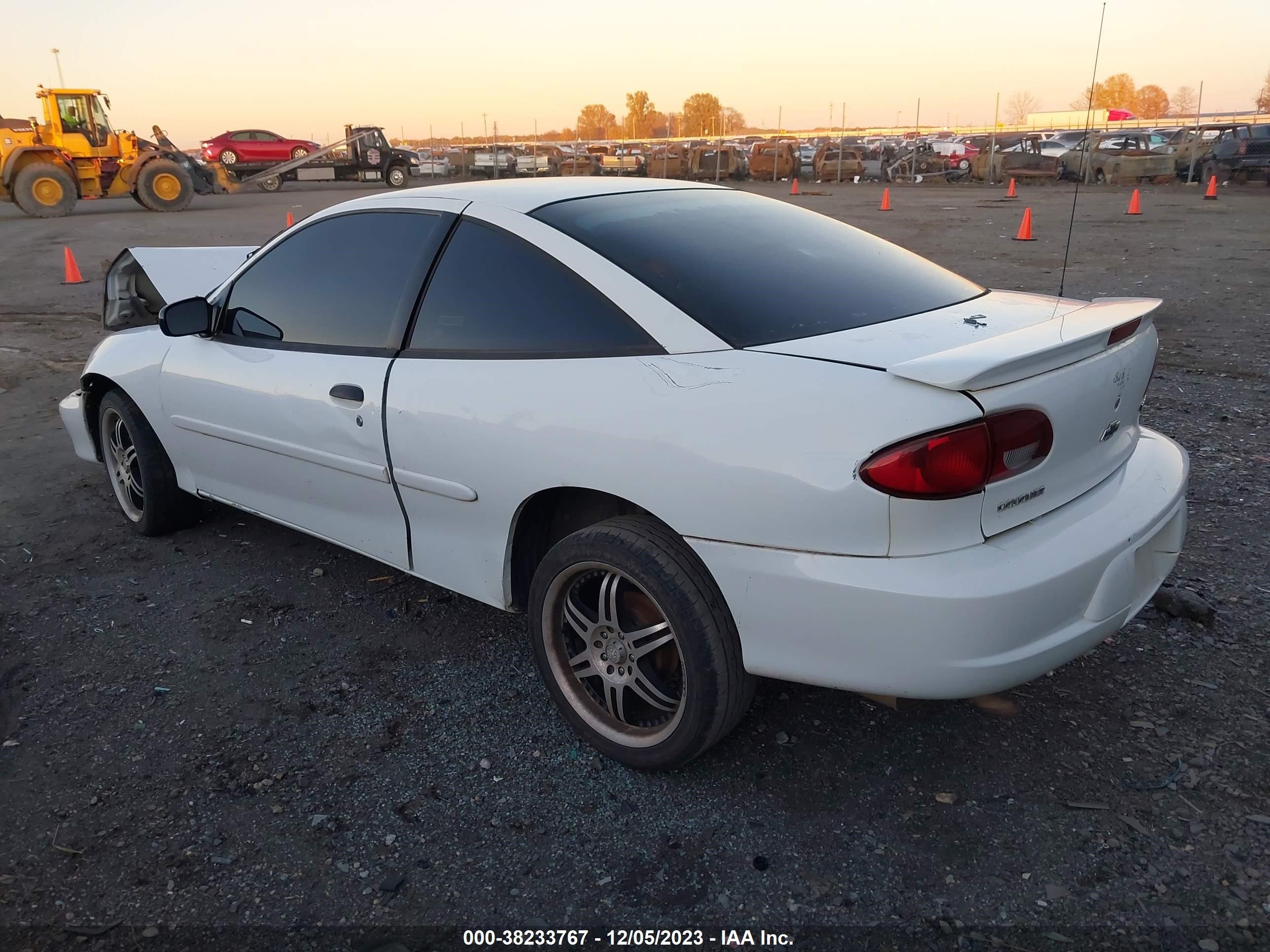 Photo 2 VIN: 1G1JC124927226719 - CHEVROLET CAVALIER 