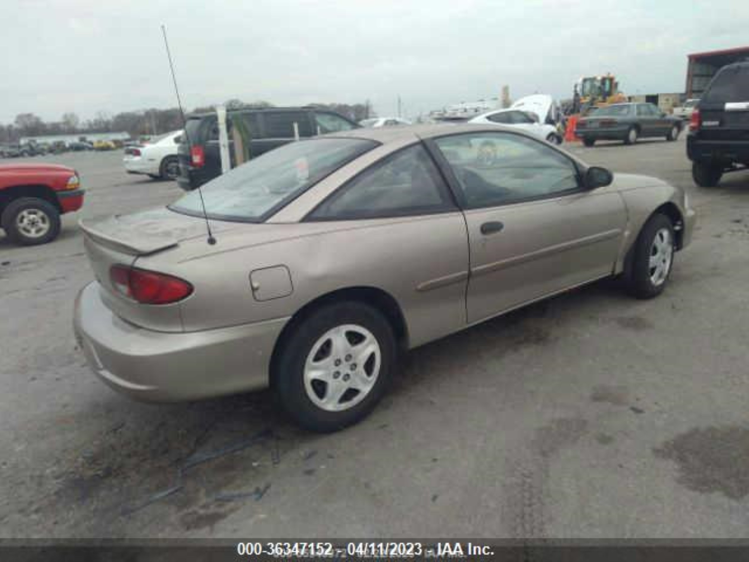 Photo 3 VIN: 1G1JC1249Y7199885 - CHEVROLET CAVALIER 