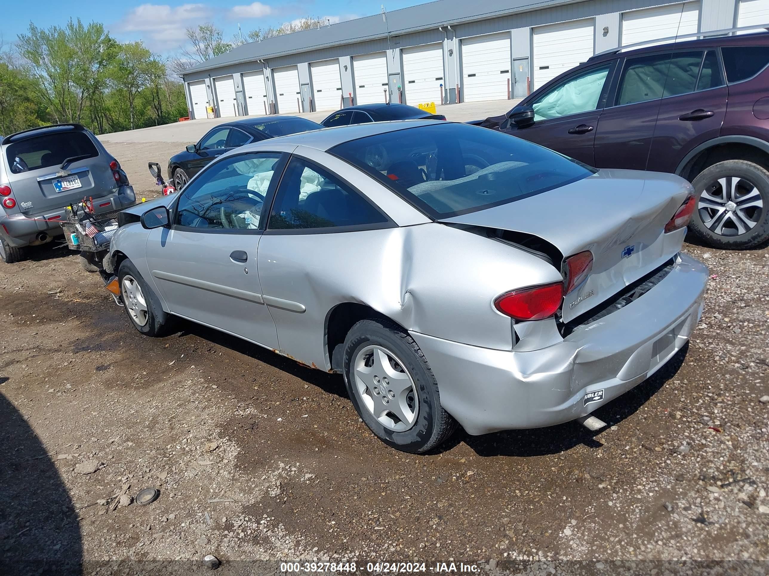 Photo 2 VIN: 1G1JC124X27250284 - CHEVROLET CAVALIER 