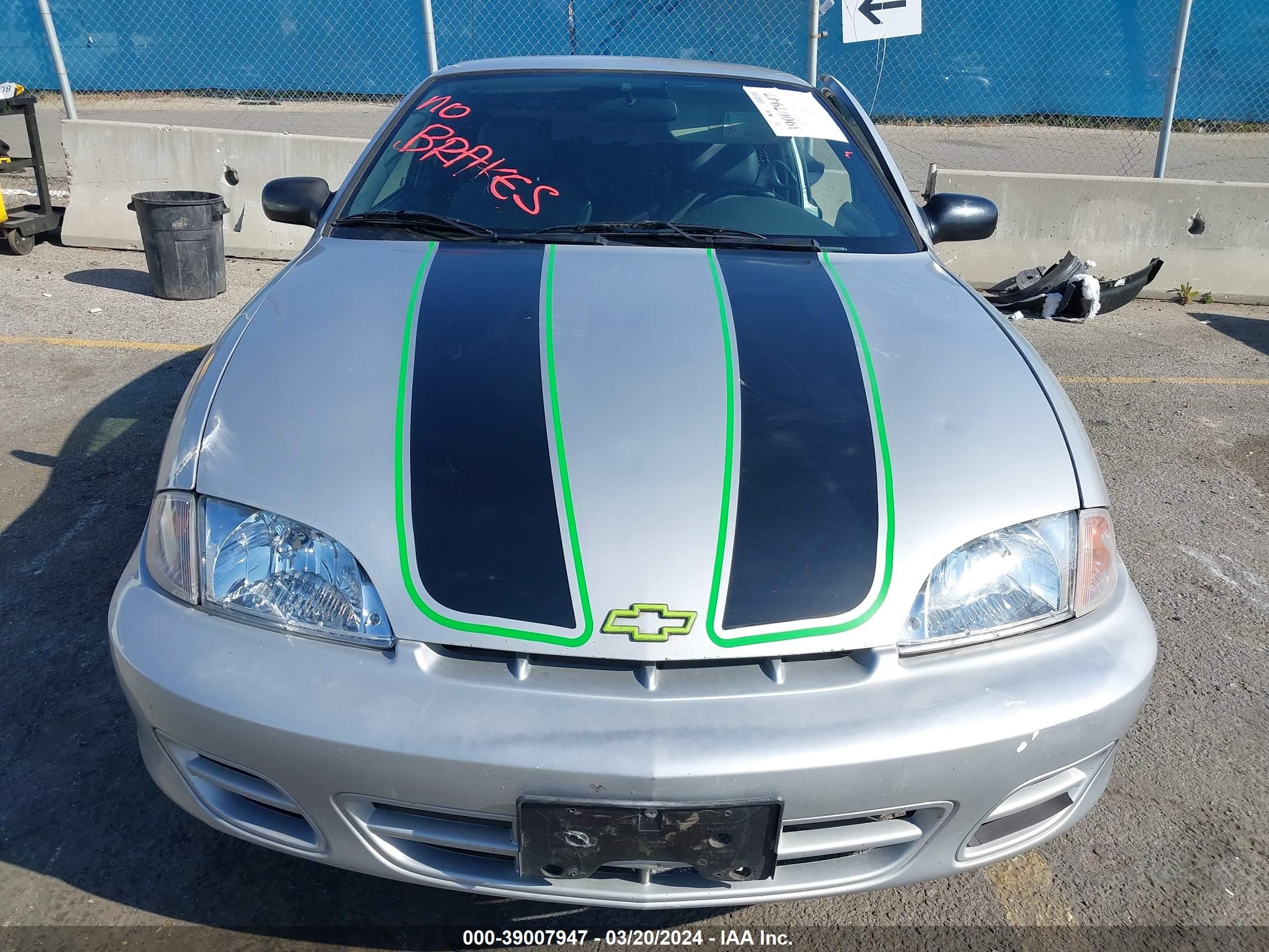 Photo 11 VIN: 1G1JC124X27387001 - CHEVROLET CAVALIER 