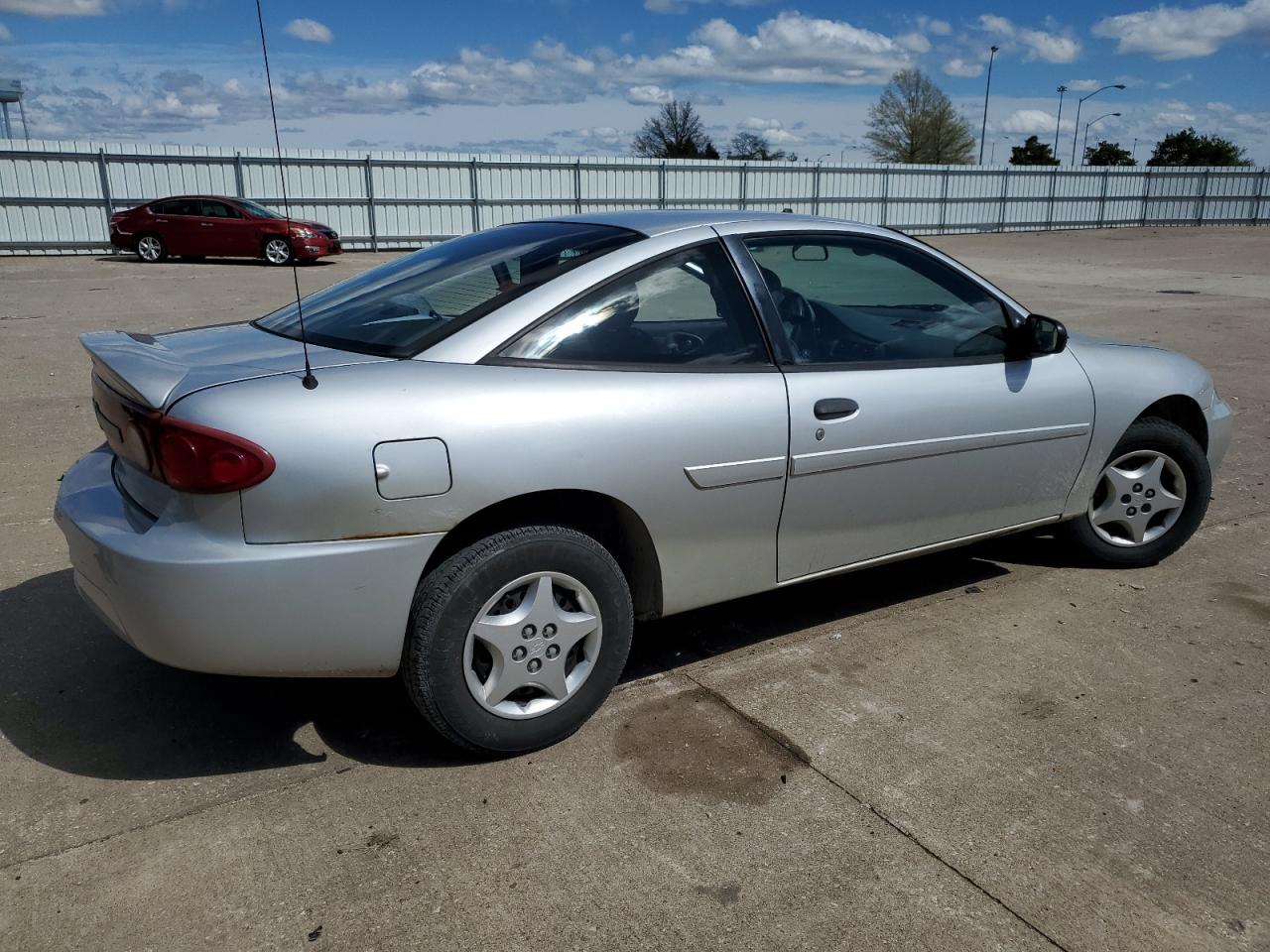 Photo 2 VIN: 1G1JC12F237226824 - CHEVROLET CAVALIER 