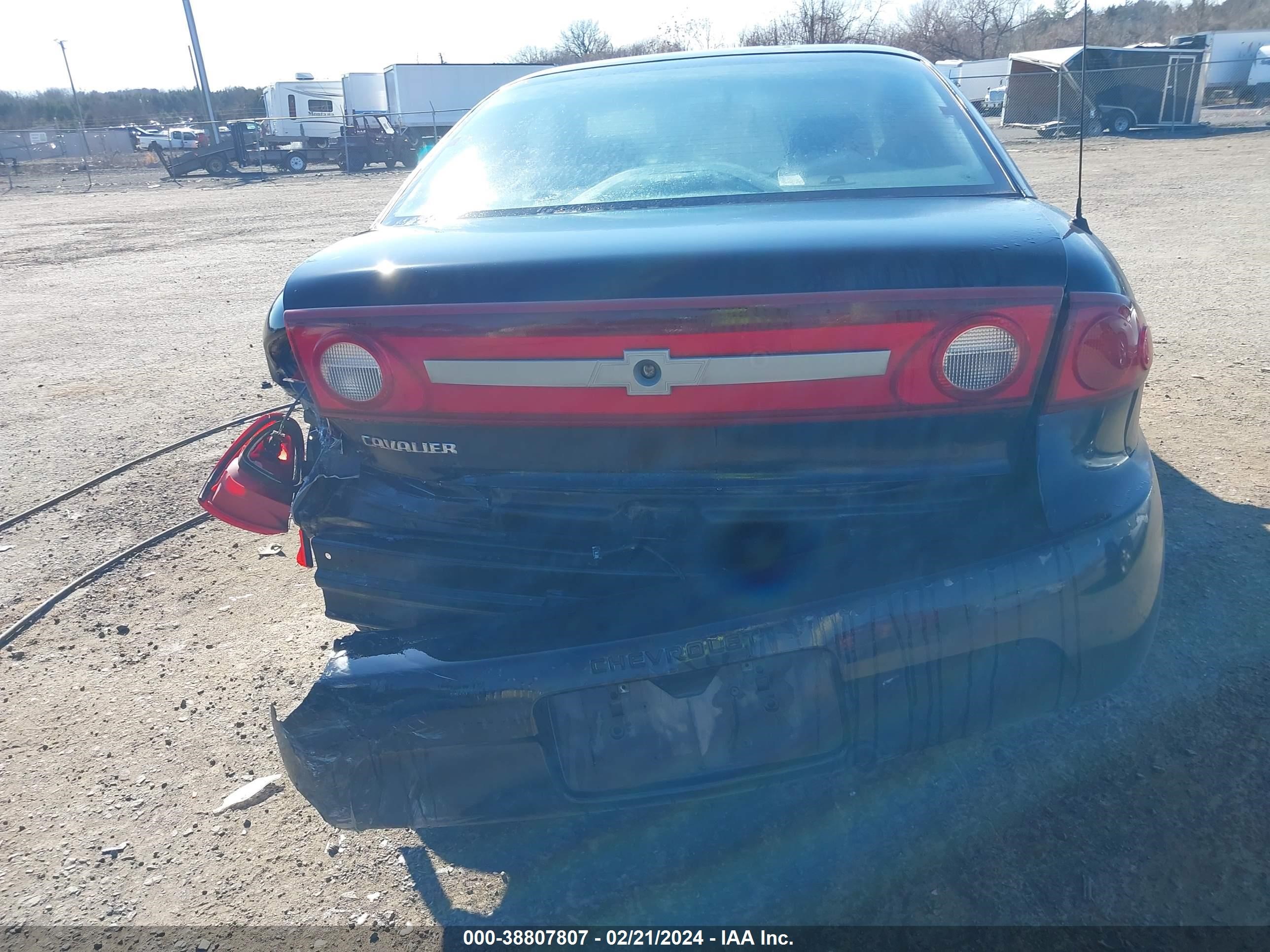 Photo 15 VIN: 1G1JC12F337270069 - CHEVROLET CAVALIER 