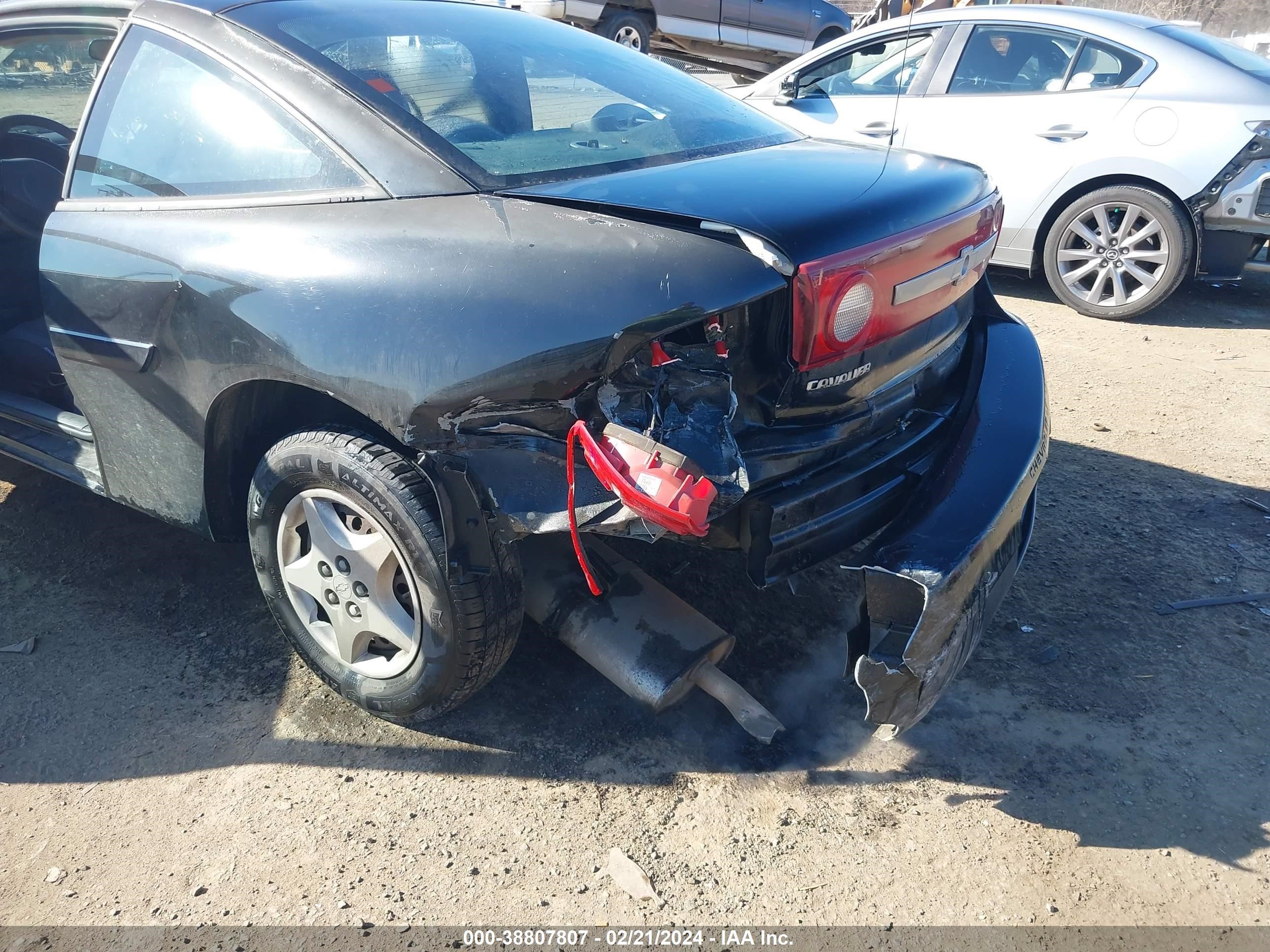 Photo 5 VIN: 1G1JC12F337270069 - CHEVROLET CAVALIER 