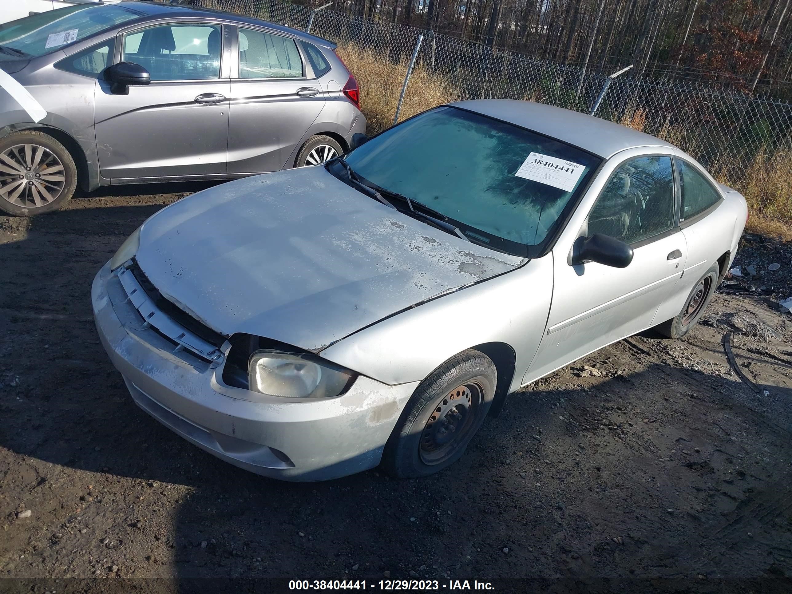 Photo 1 VIN: 1G1JC12F737240198 - CHEVROLET CAVALIER 