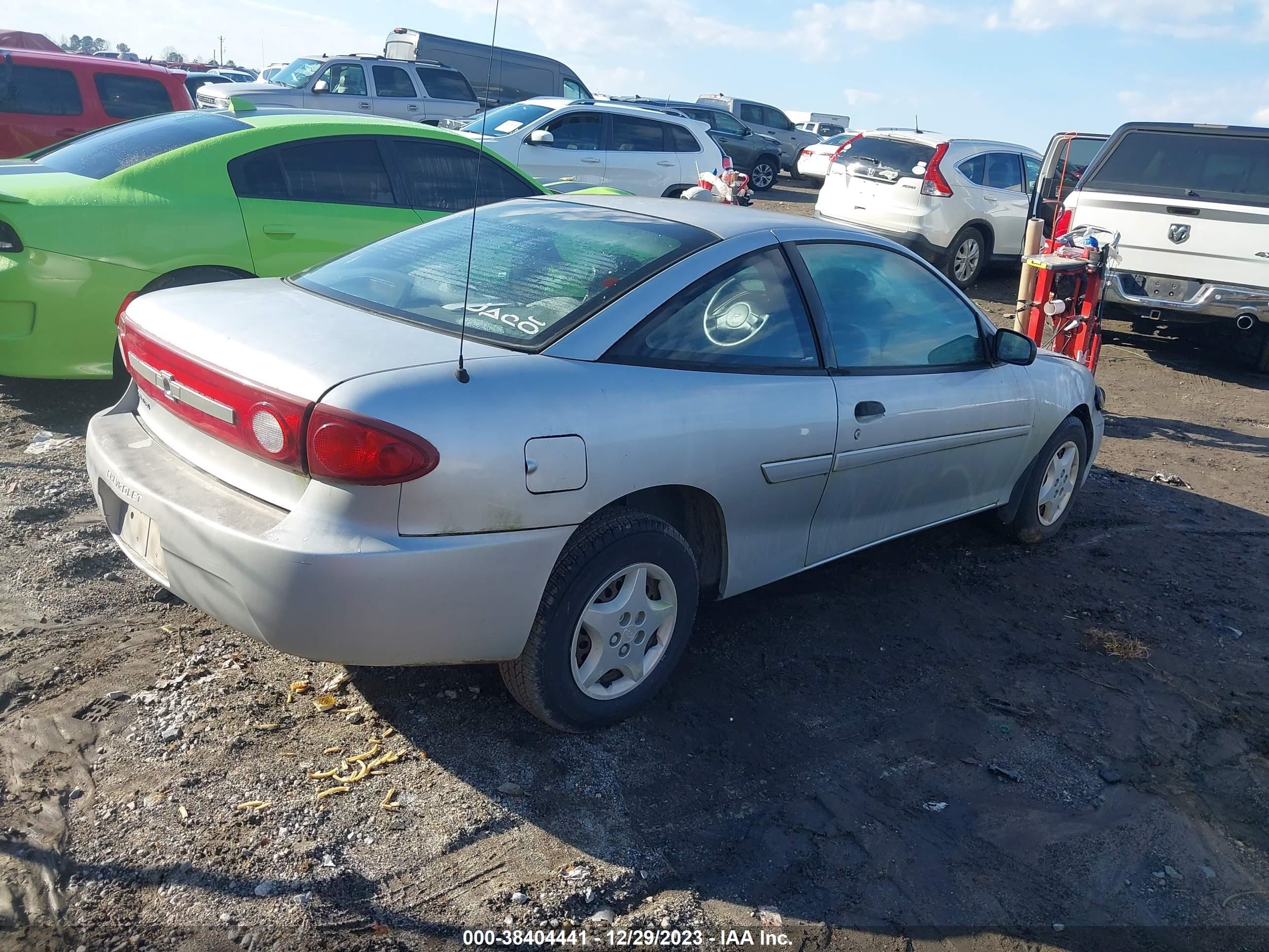 Photo 3 VIN: 1G1JC12F737240198 - CHEVROLET CAVALIER 