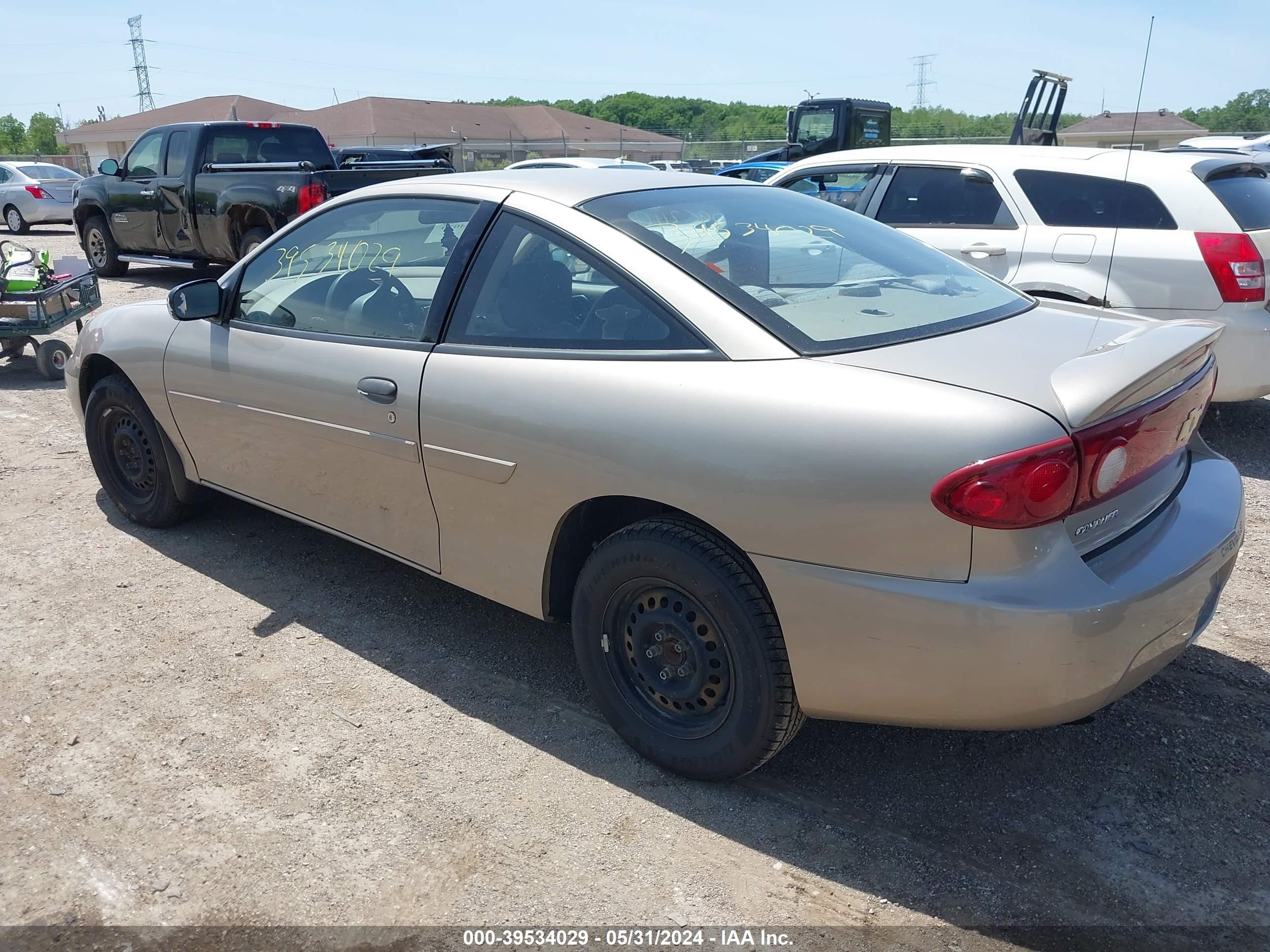 Photo 2 VIN: 1G1JC12F747181798 - CHEVROLET CAVALIER 