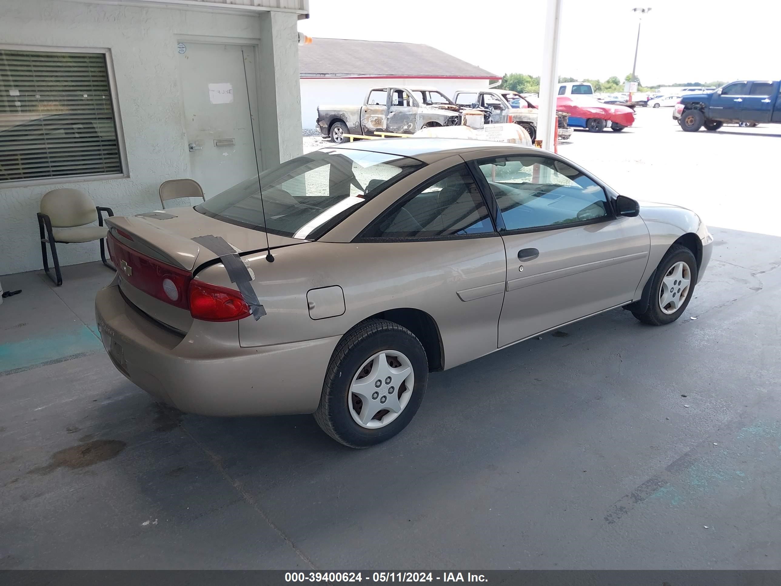 Photo 3 VIN: 1G1JC12L247173172 - CHEVROLET CAVALIER 