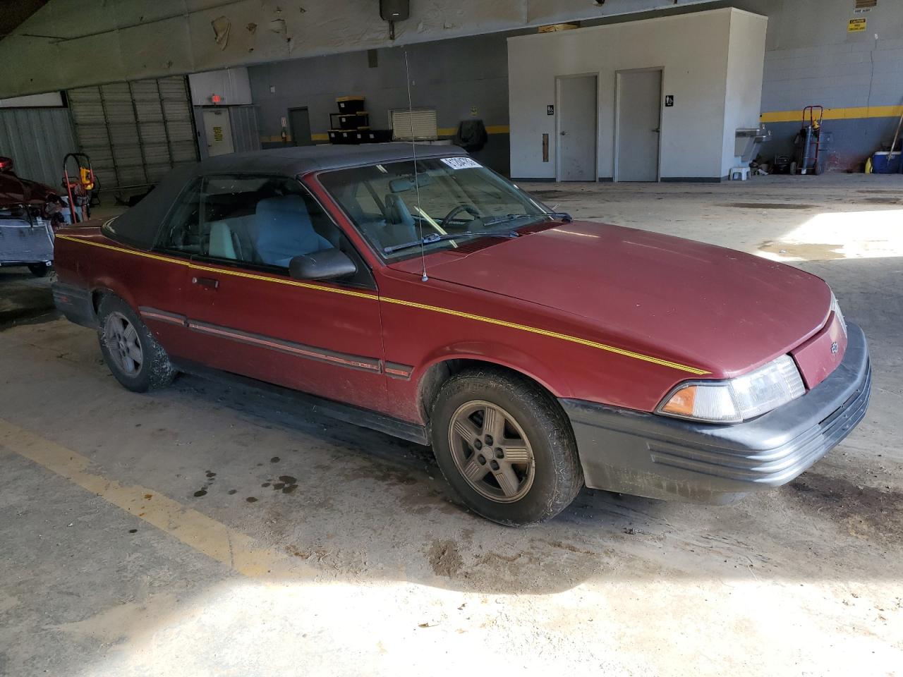 Photo 3 VIN: 1G1JC34TXP7315092 - CHEVROLET CAVALIER 