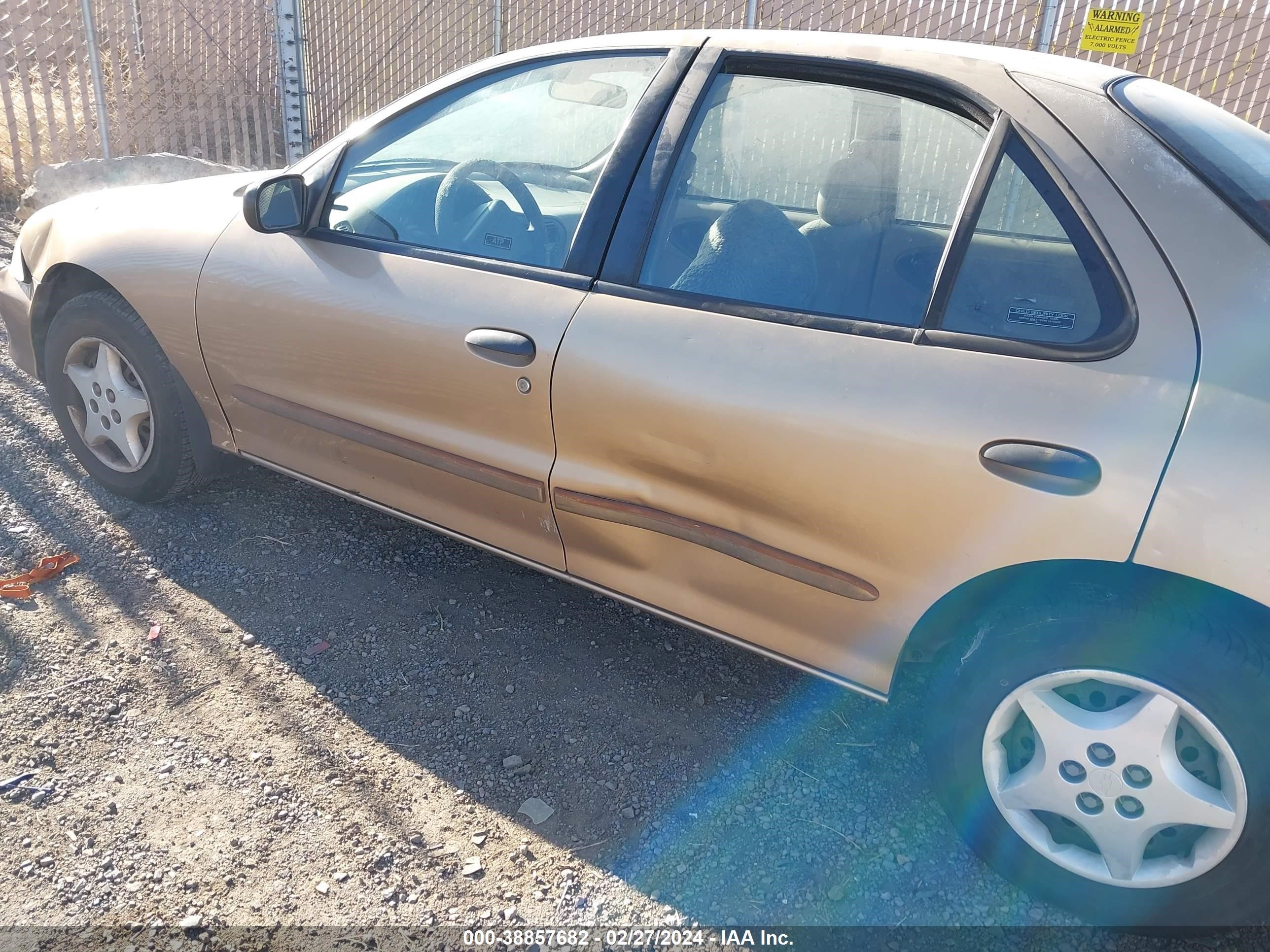 Photo 5 VIN: 1G1JC5240Y7286209 - CHEVROLET CAVALIER 