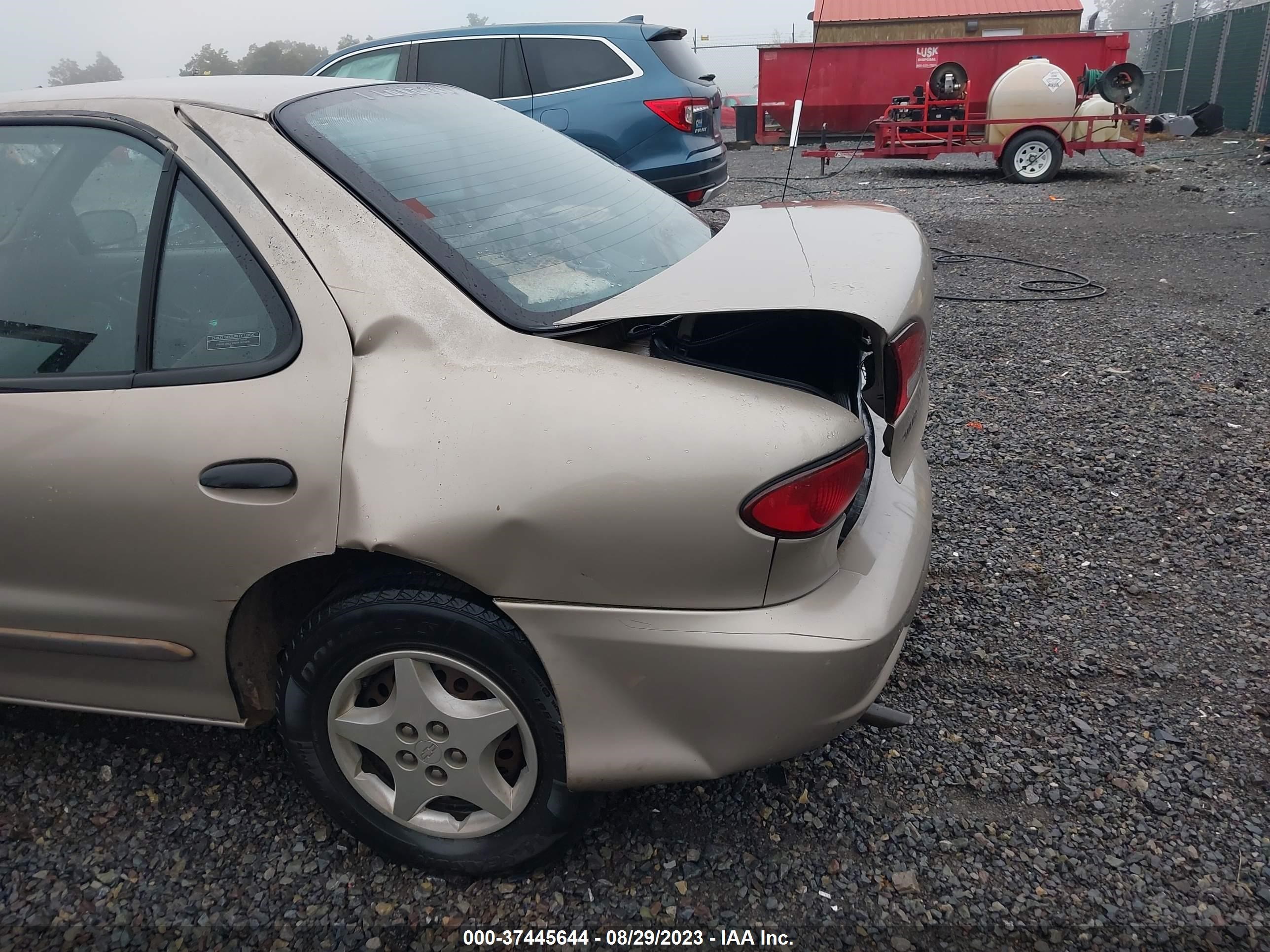 Photo 5 VIN: 1G1JC524127130025 - CHEVROLET CAVALIER 