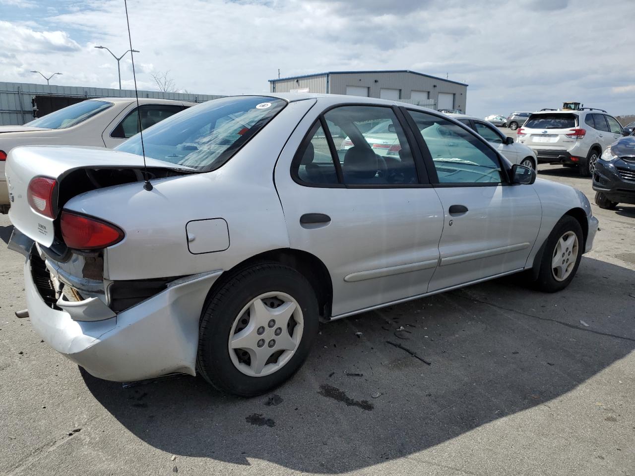 Photo 2 VIN: 1G1JC524127412911 - CHEVROLET CAVALIER 