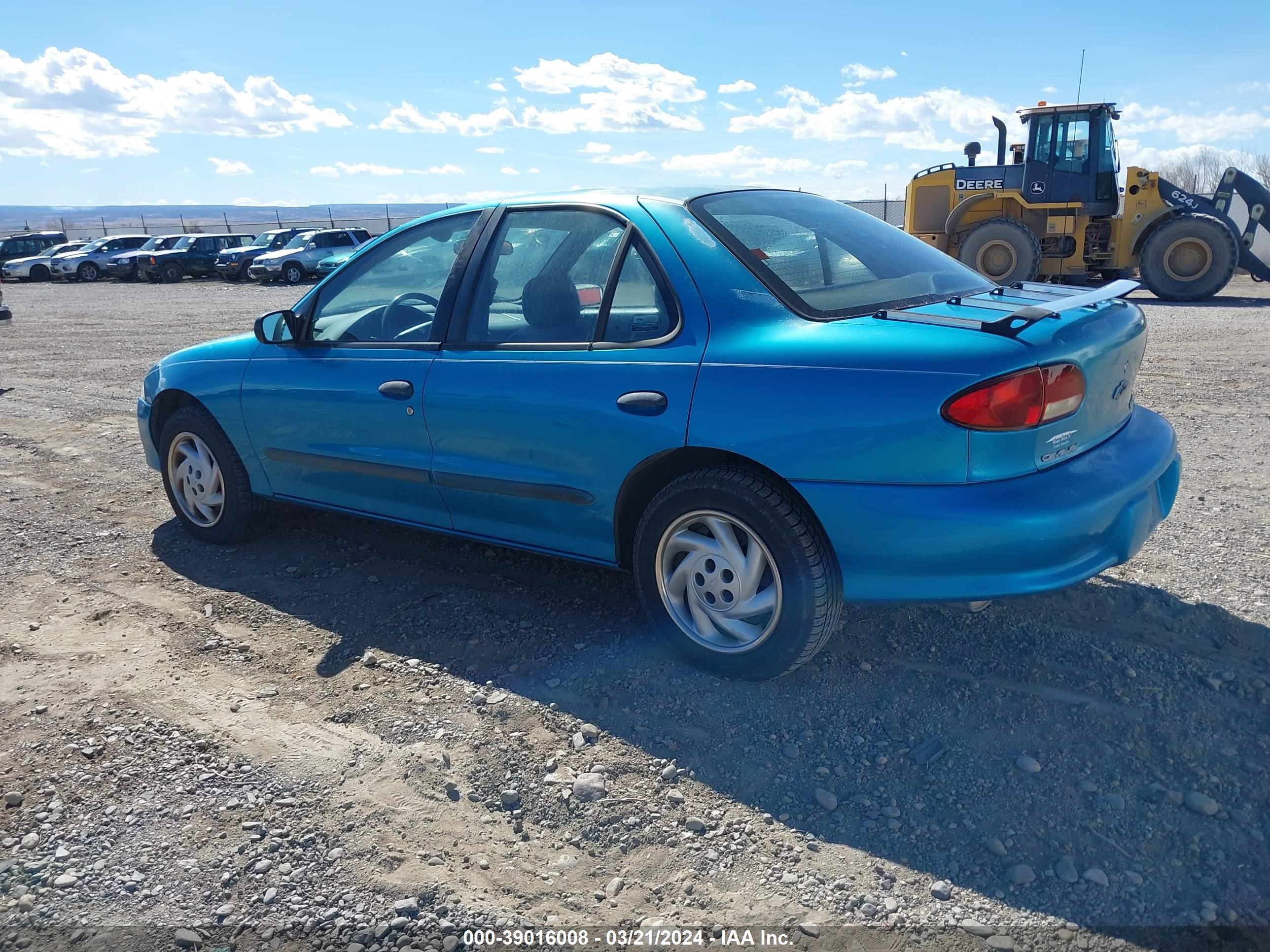 Photo 2 VIN: 1G1JC5241W7333308 - CHEVROLET CAVALIER 