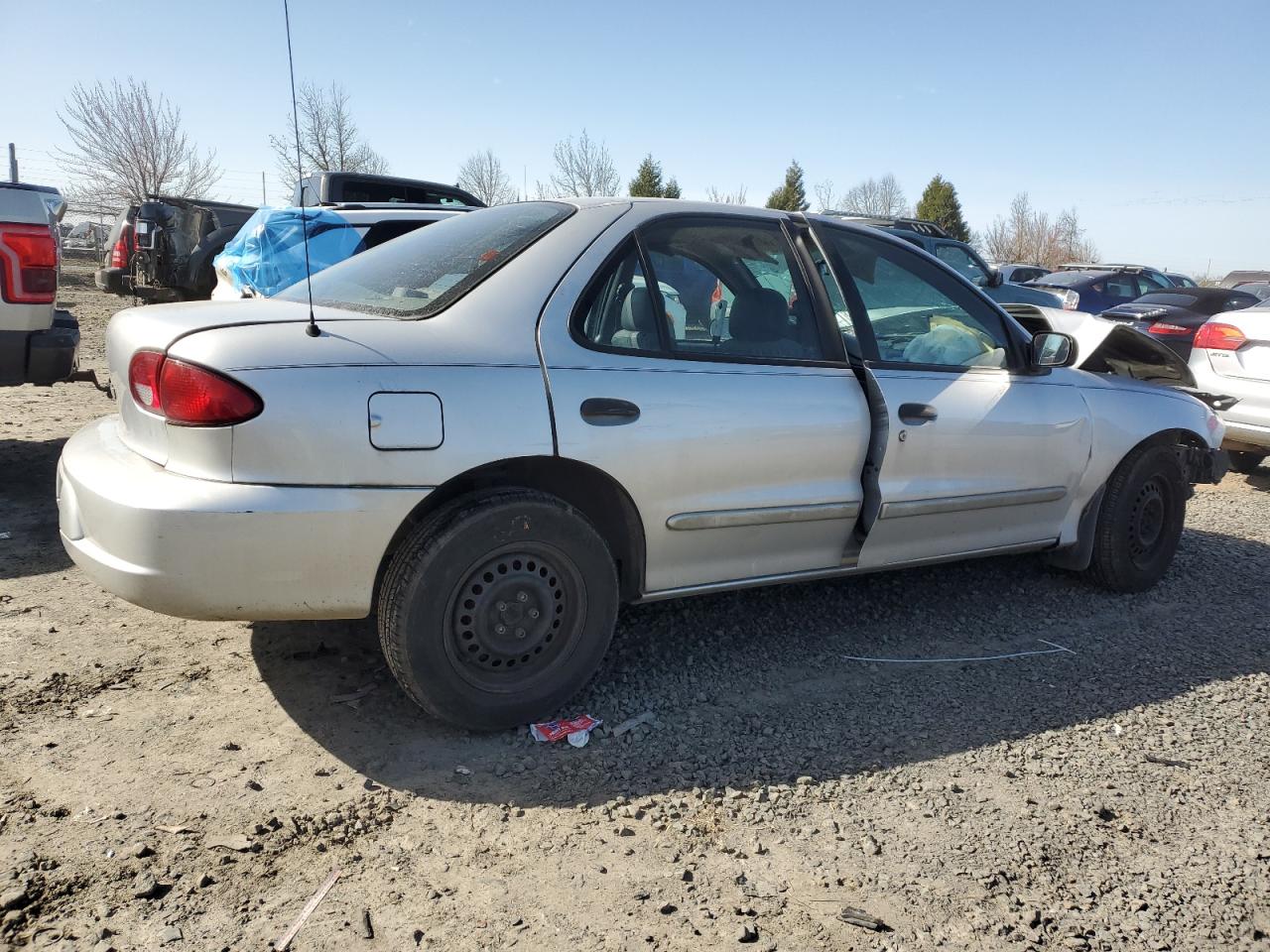 Photo 2 VIN: 1G1JC524527461531 - CHEVROLET CAVALIER 