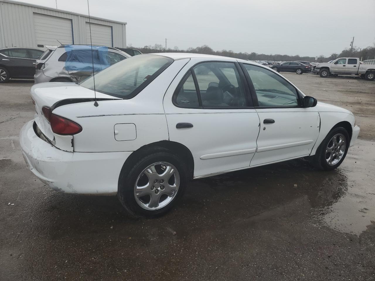 Photo 2 VIN: 1G1JC5246Y7351001 - CHEVROLET CAVALIER 