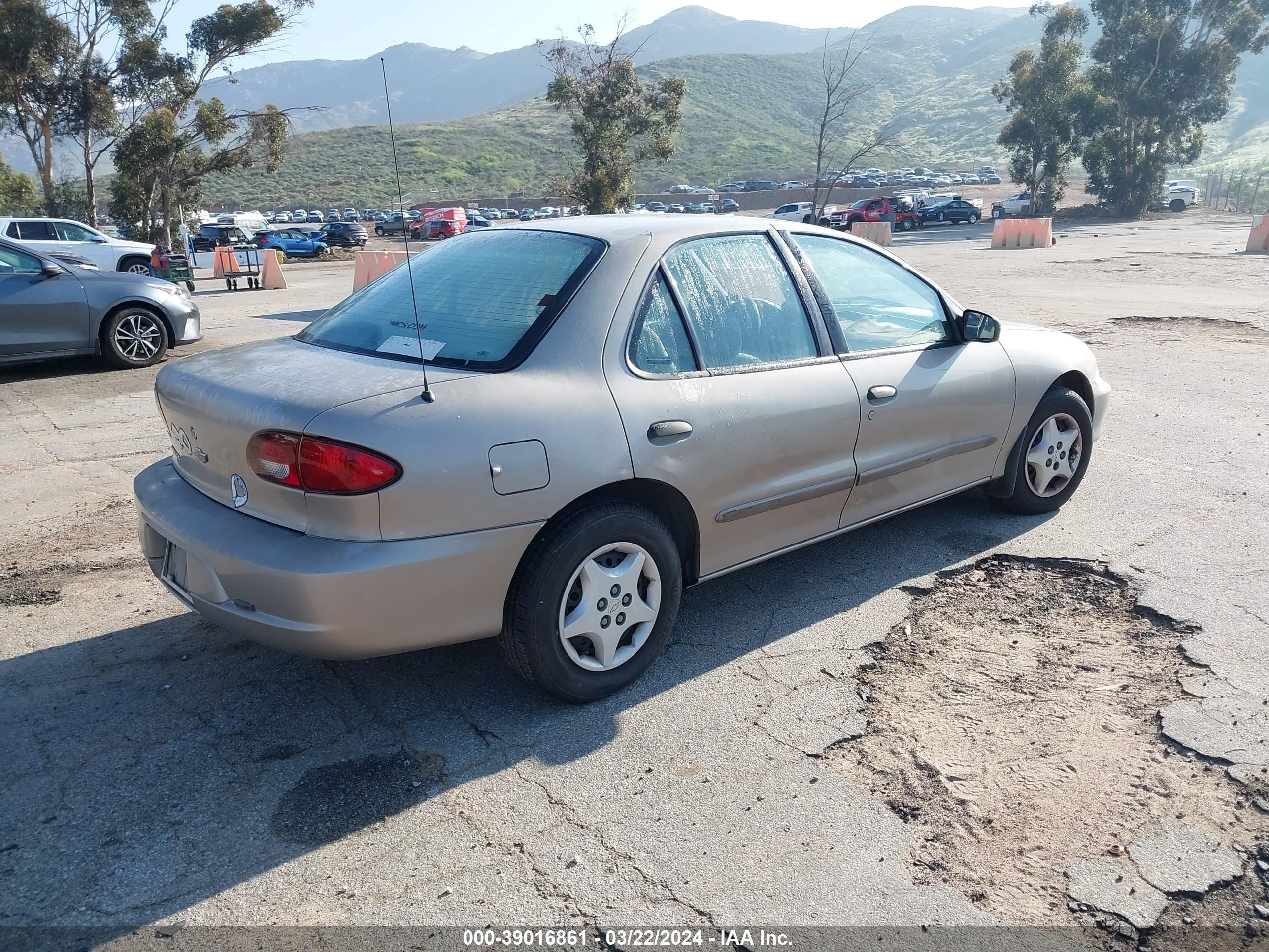 Photo 3 VIN: 1G1JC524727107395 - CHEVROLET CAVALIER 