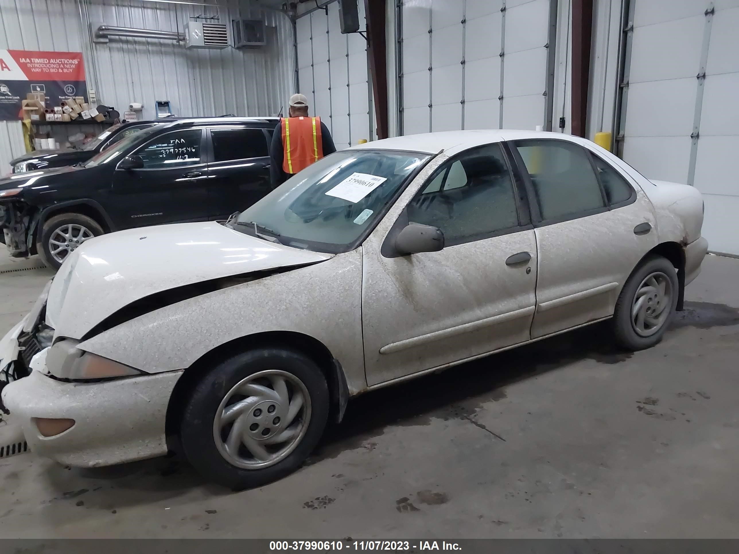 Photo 13 VIN: 1G1JC5247W7335175 - CHEVROLET CAVALIER 