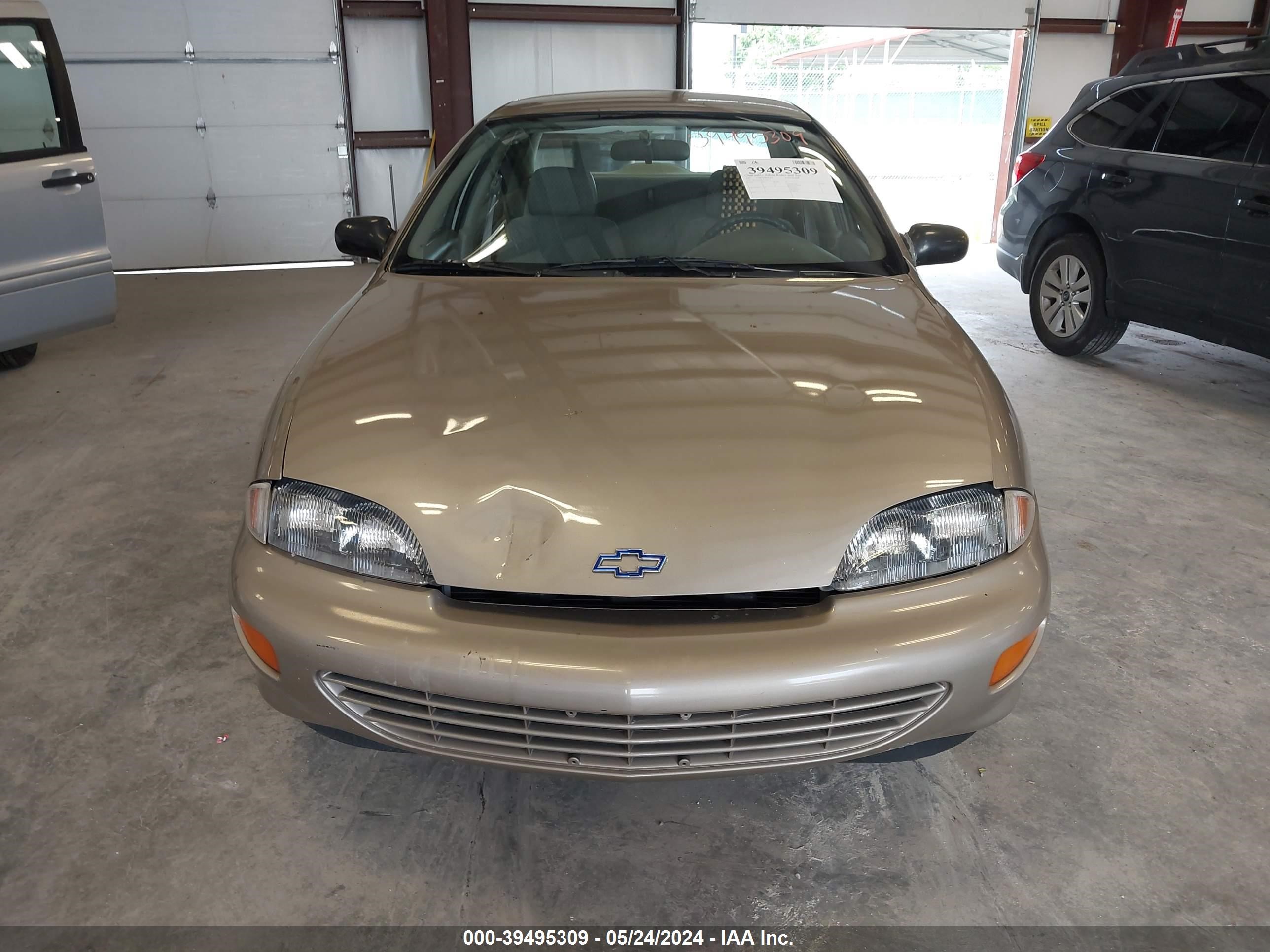 Photo 11 VIN: 1G1JC524XV7234193 - CHEVROLET CAVALIER 