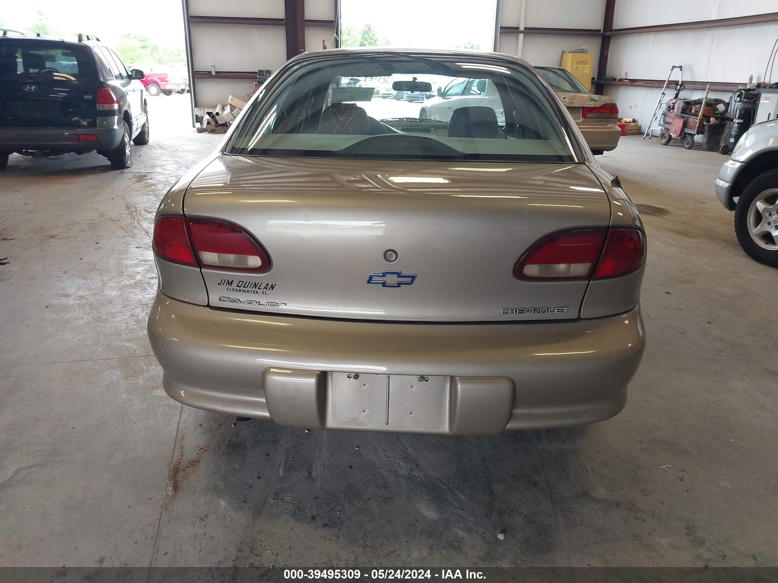 Photo 15 VIN: 1G1JC524XV7234193 - CHEVROLET CAVALIER 