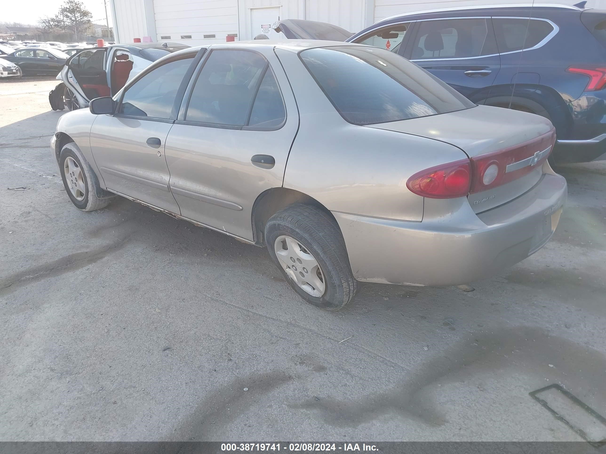 Photo 2 VIN: 1G1JC52F337282150 - CHEVROLET CAVALIER 