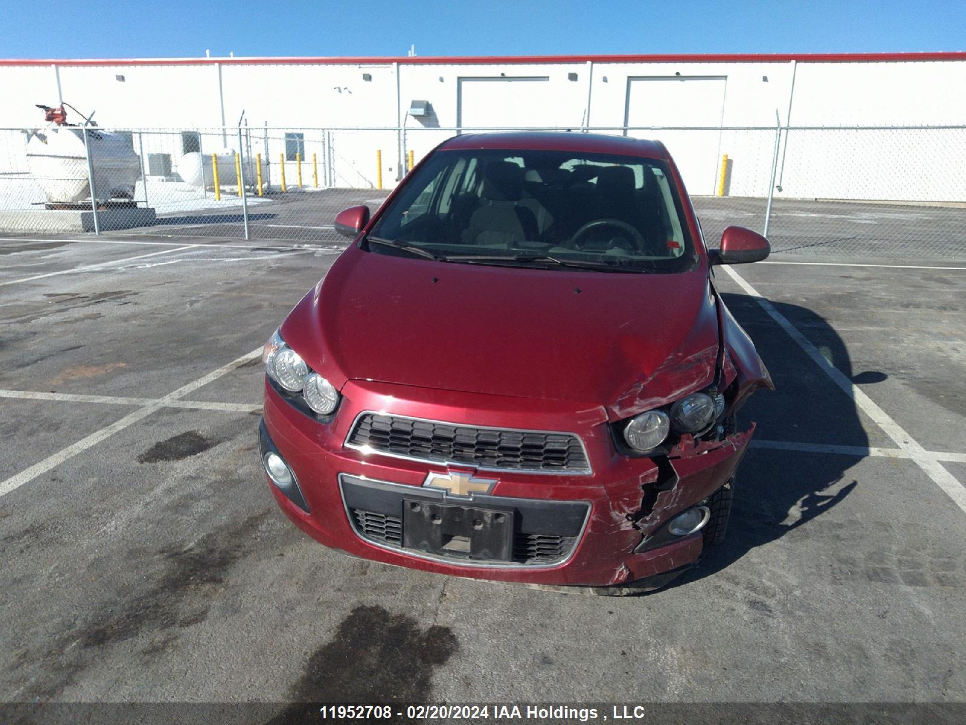 Photo 11 VIN: 1G1JC5EHXD4239246 - CHEVROLET SONIC 