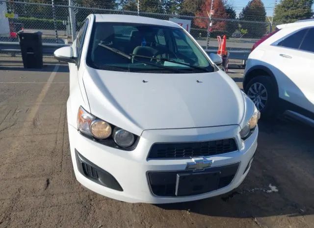 Photo 5 VIN: 1G1JC5SB1C4172518 - CHEVROLET SONIC 