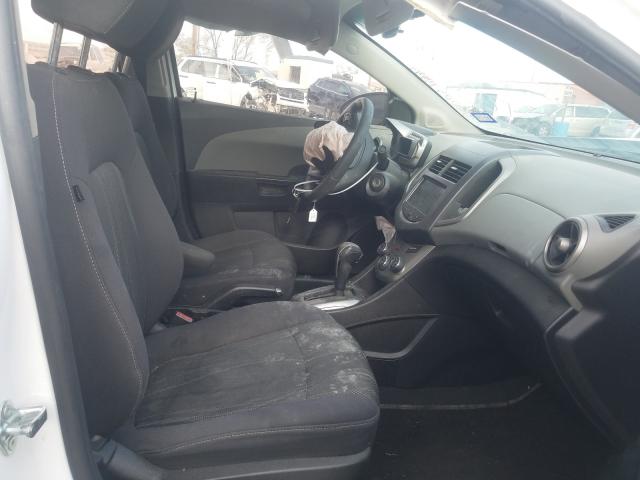 Photo 4 VIN: 1G1JC5SB2D4153977 - CHEVROLET SONIC LT 