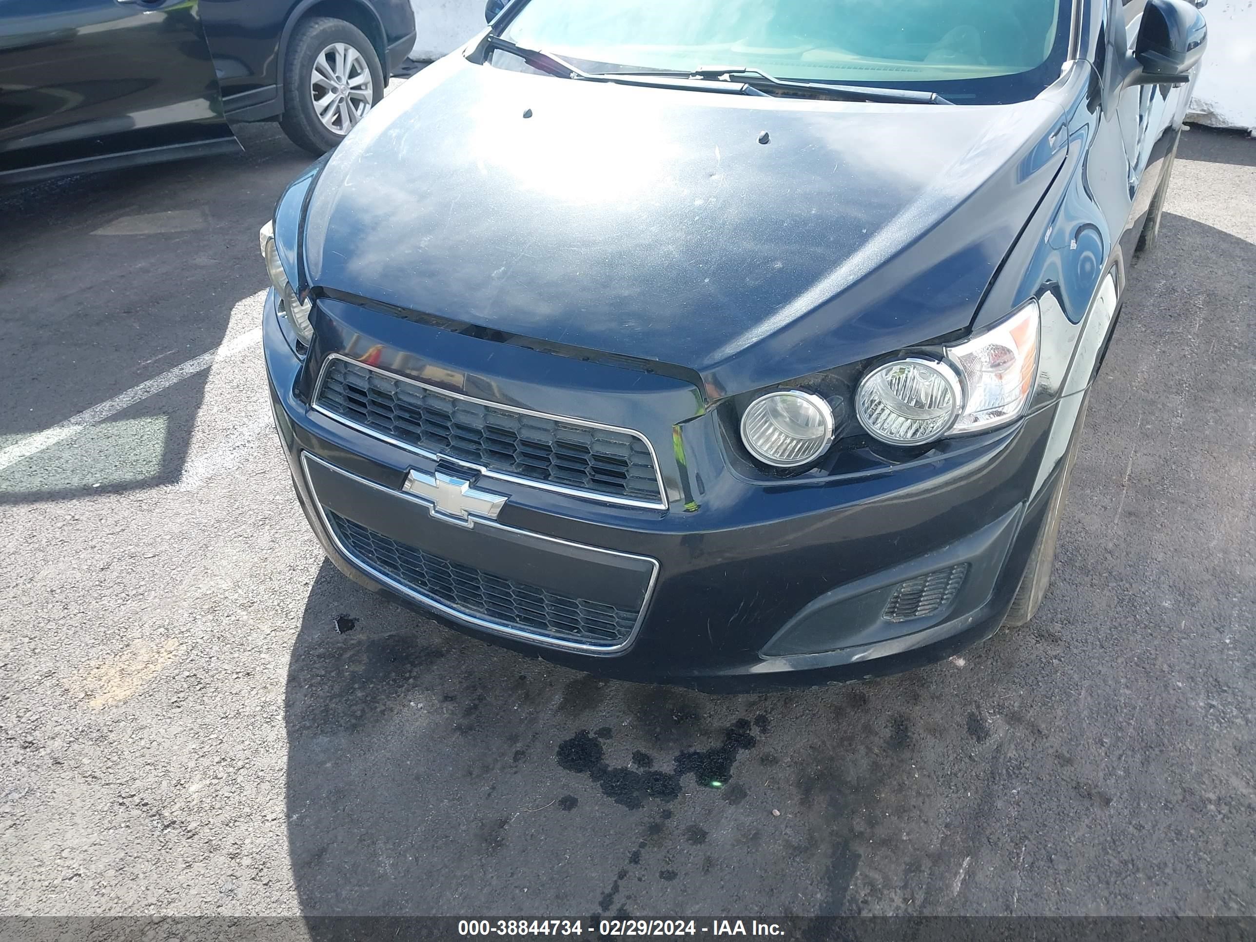 Photo 5 VIN: 1G1JC5SB3D4109695 - CHEVROLET SONIC 