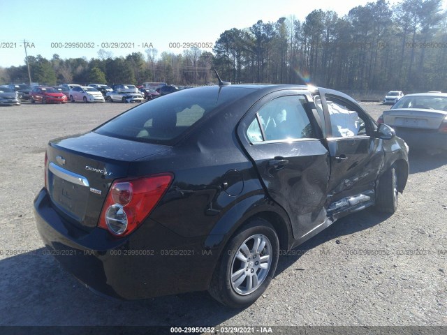 Photo 3 VIN: 1G1JC5SB3E4137949 - CHEVROLET SONIC 