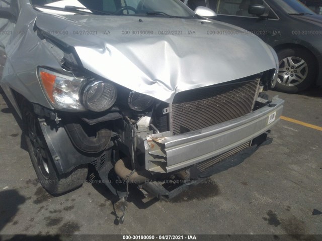 Photo 5 VIN: 1G1JC5SB3F4157815 - CHEVROLET SONIC 