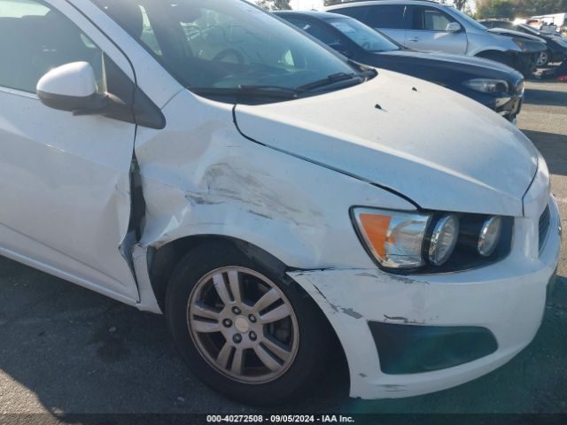 Photo 5 VIN: 1G1JC5SB3F4213347 - CHEVROLET SONIC 