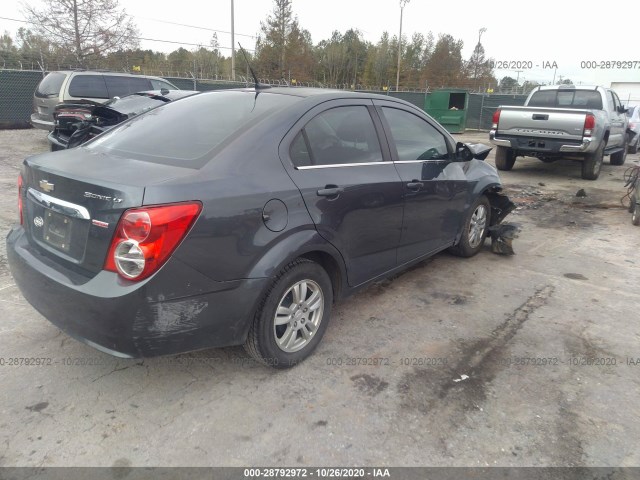 Photo 3 VIN: 1G1JC5SB4C4193315 - CHEVROLET SONIC 