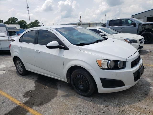 Photo 3 VIN: 1G1JC5SB5E4167017 - CHEVROLET SONIC 