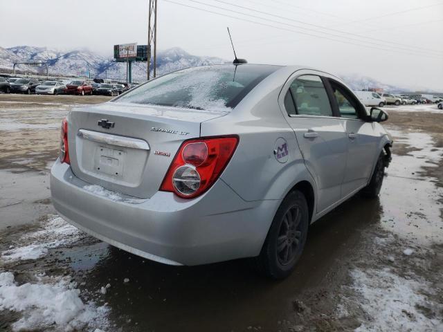 Photo 3 VIN: 1G1JC5SB5F4205668 - CHEVROLET SONIC LT 