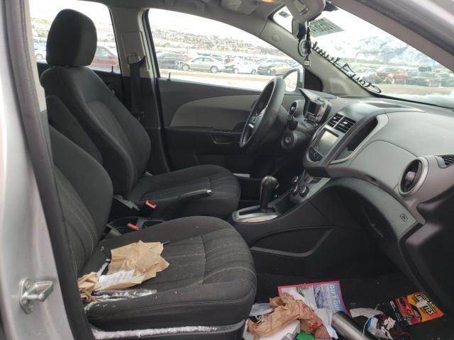 Photo 4 VIN: 1G1JC5SB5F4205668 - CHEVROLET SONIC LT 