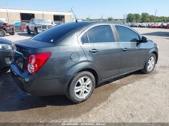 Photo 3 VIN: 1G1JC5SB6G4114104 - CHEVROLET SONIC 