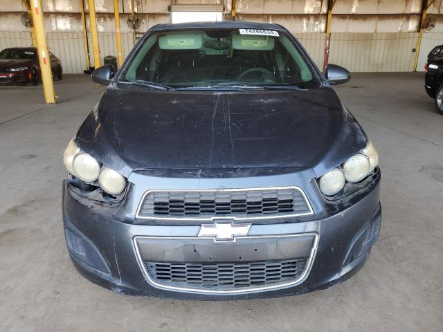 Photo 4 VIN: 1G1JC5SB7D4230987 - CHEVROLET SONIC LT 