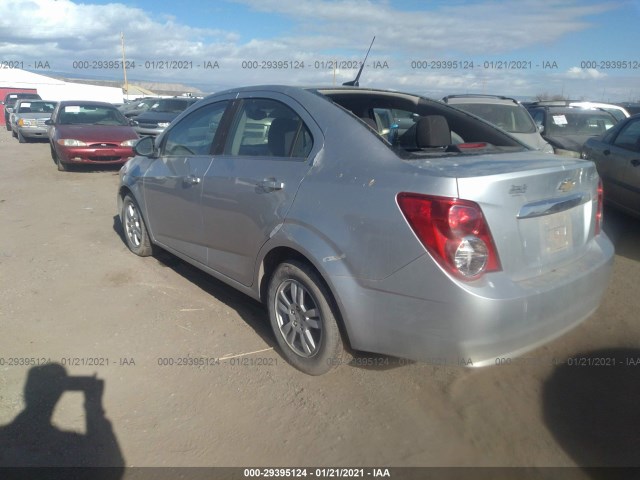 Photo 2 VIN: 1G1JC5SB9C4185131 - CHEVROLET SONIC 