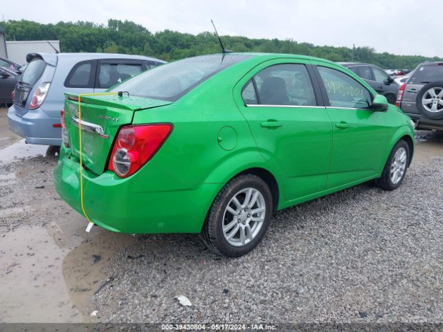 Photo 3 VIN: 1G1JC5SB9E4226439 - CHEVROLET SONIC 